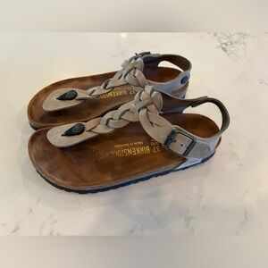 Birkenstock Leather Gizeh Sandals